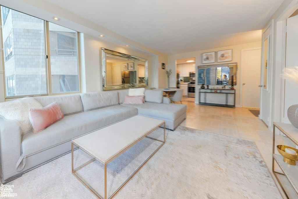 Property photo 3 of 13 <Alttext/>