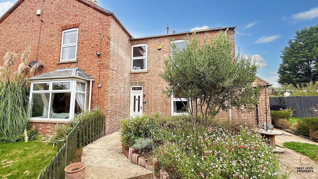 Property photo 1 of 24