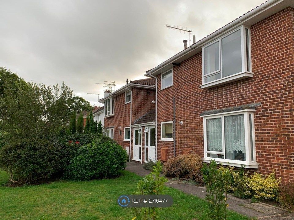 Property photo 1 of 12 Outside