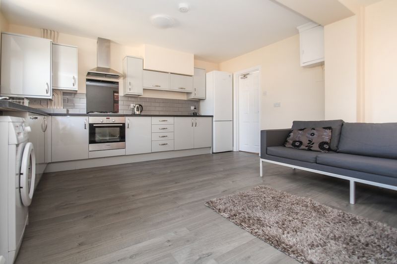 Property photo 1 of 14 Photo 14