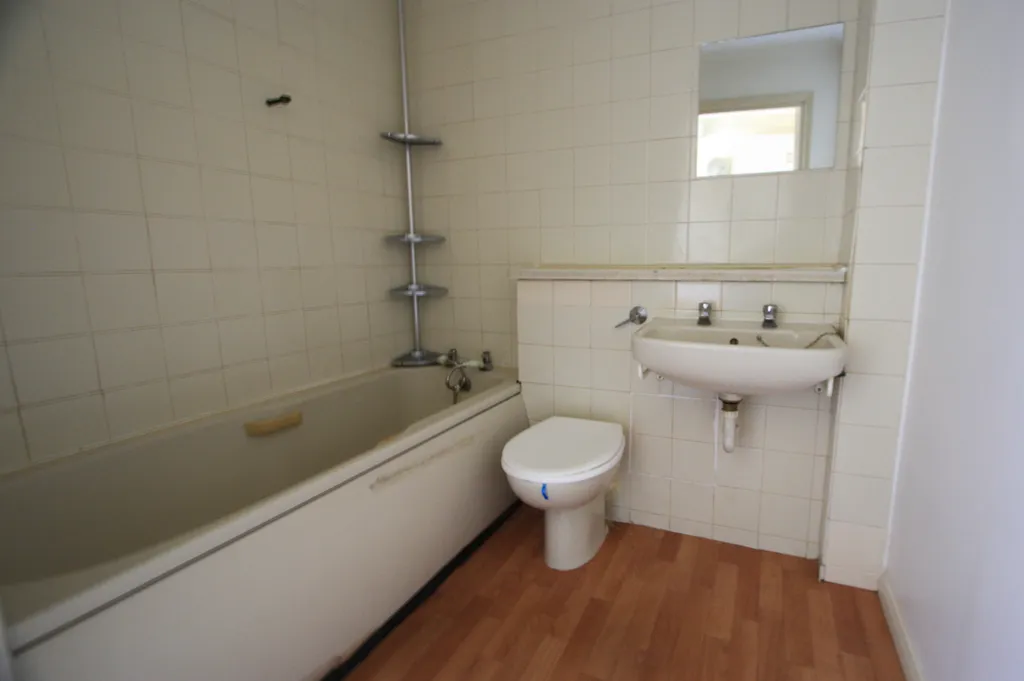 Property photo 2 of 2