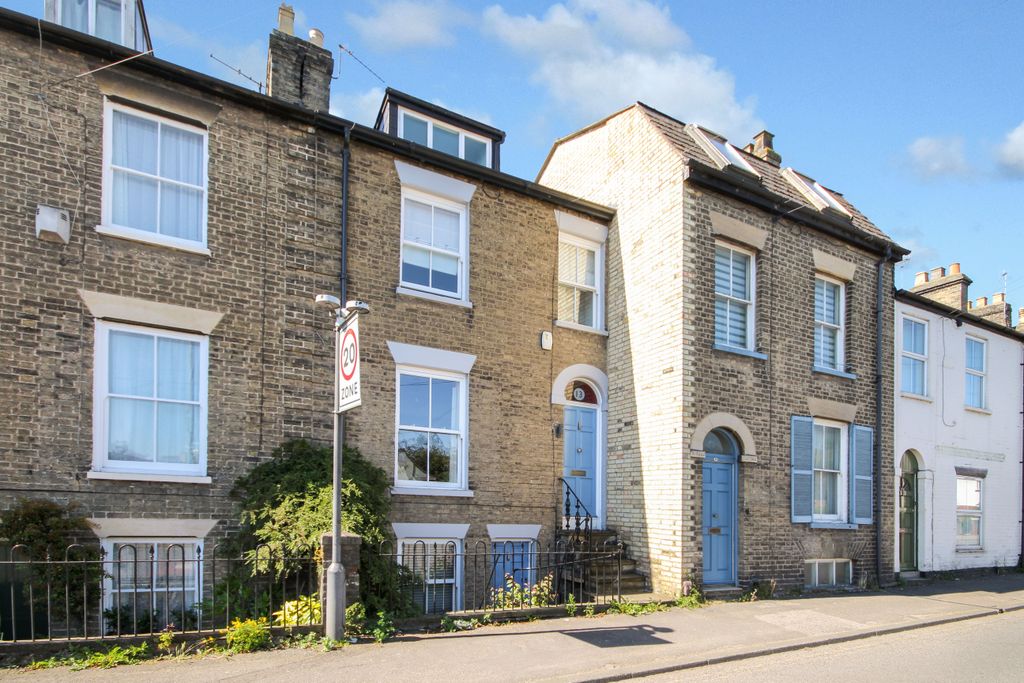 Property photo 1 of 16 Img_6505