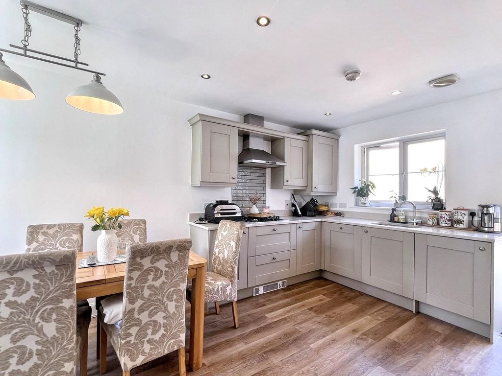 Property photo 2 of 23 Not Specified