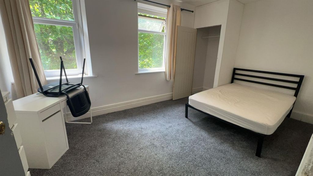 Property photo 1 of 3 Room 3.Jpeg