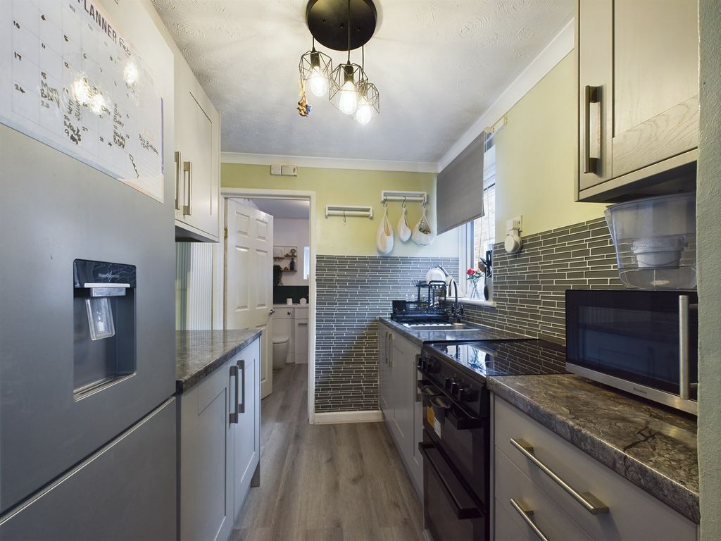Property photo 2 of 14