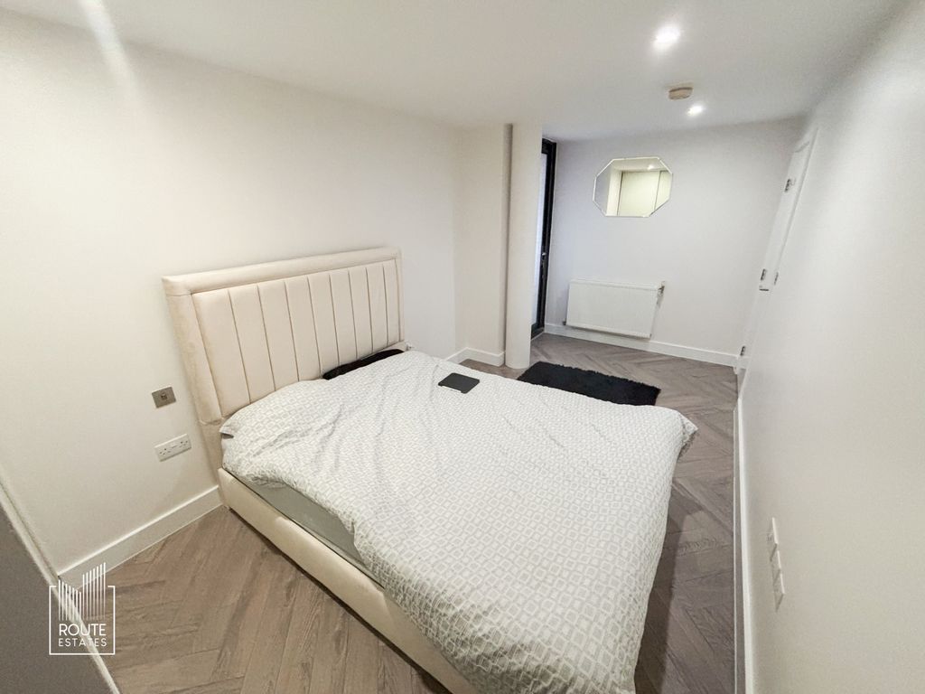 Property photo 3 of 14 Photo 14