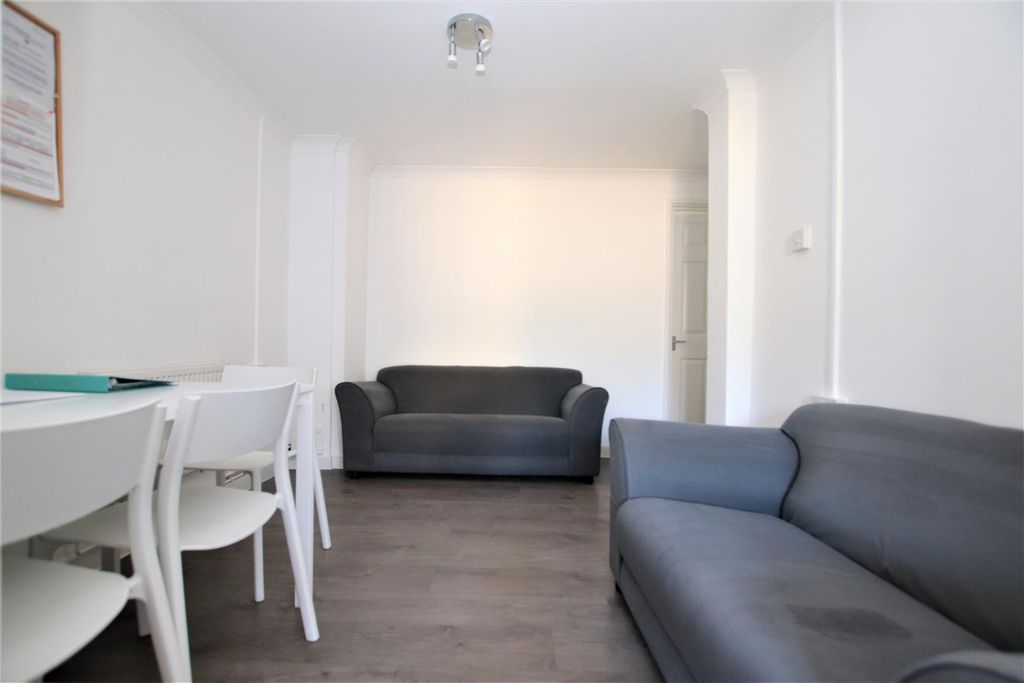 Property photo 2 of 16 Living Room