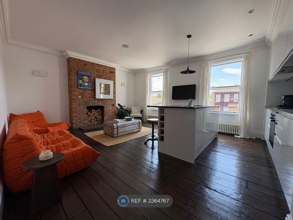 Property photo 3 of 8