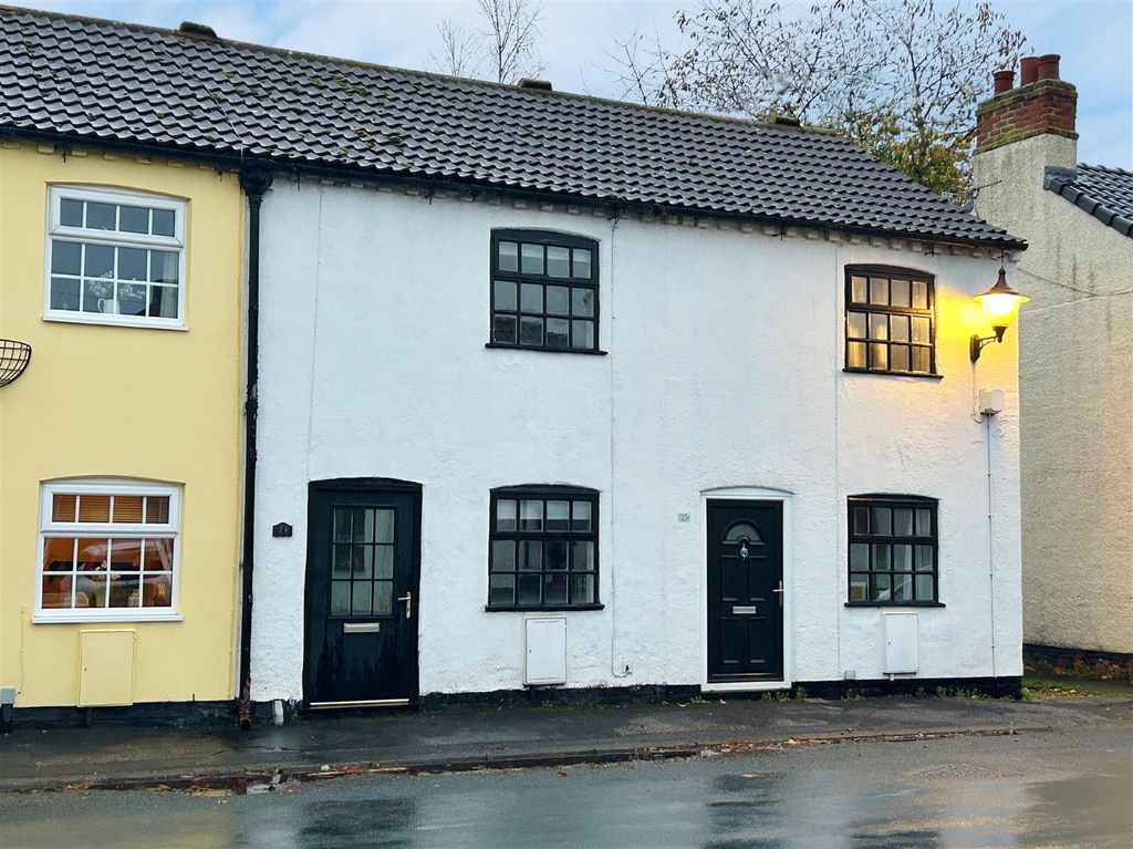 Property photo 1 of 11 Front