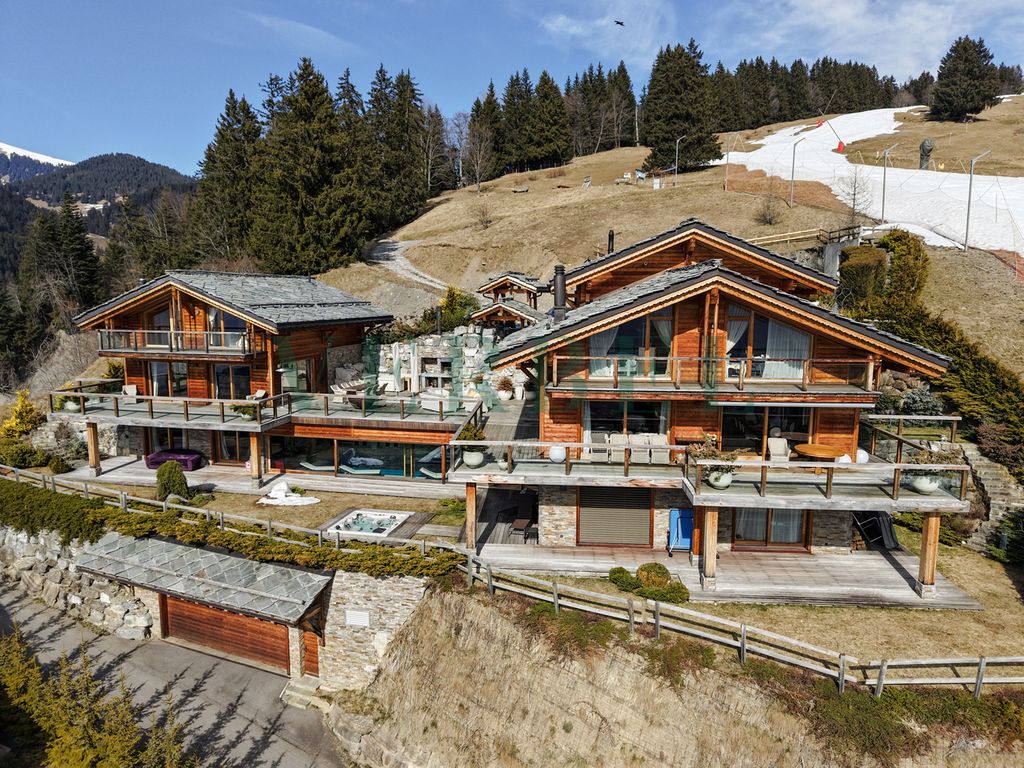 Property photo 2 of 10