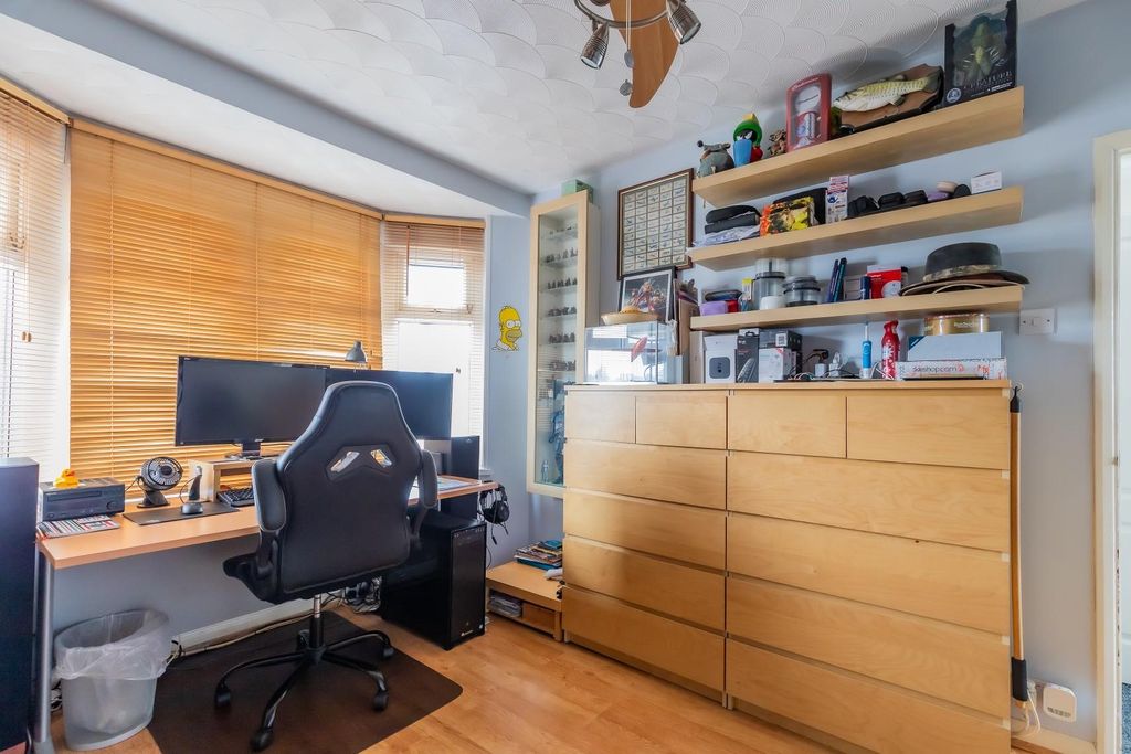 Property photo 3 of 20 60 (3 Of 21).Jpg