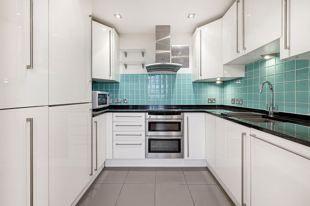 Property photo 2 of 10 Picture No. 09