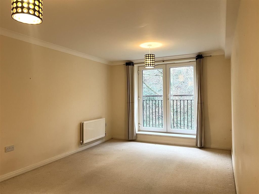 Property photo 2 of 13 Img_9122.Jpg