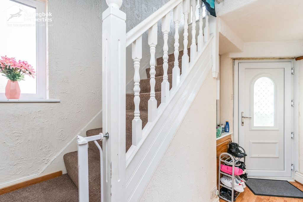 Property photo 2 of 16 Image 1