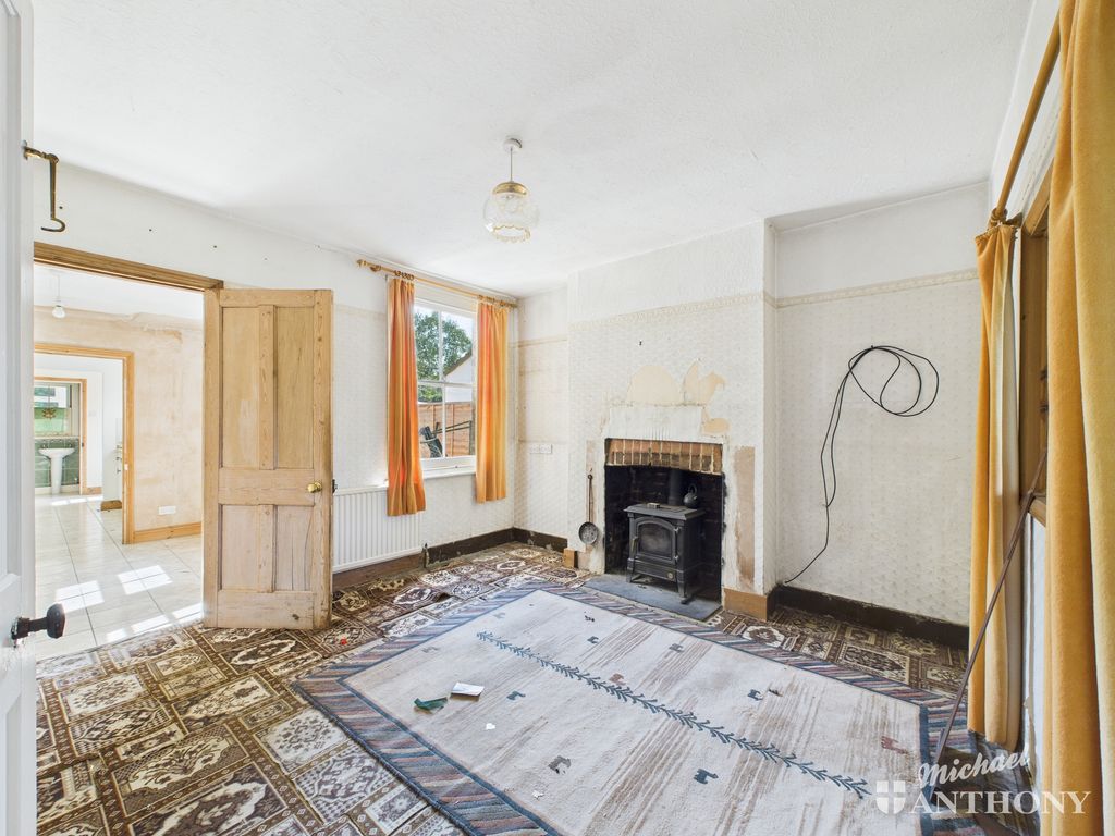 Property photo 3 of 17 Cam02773G0-Pr0343-Still003