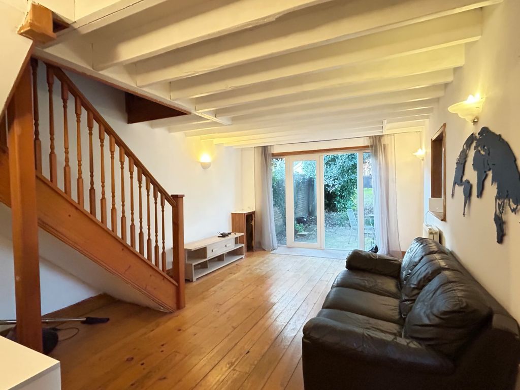 Property photo 2 of 7 Picture 2