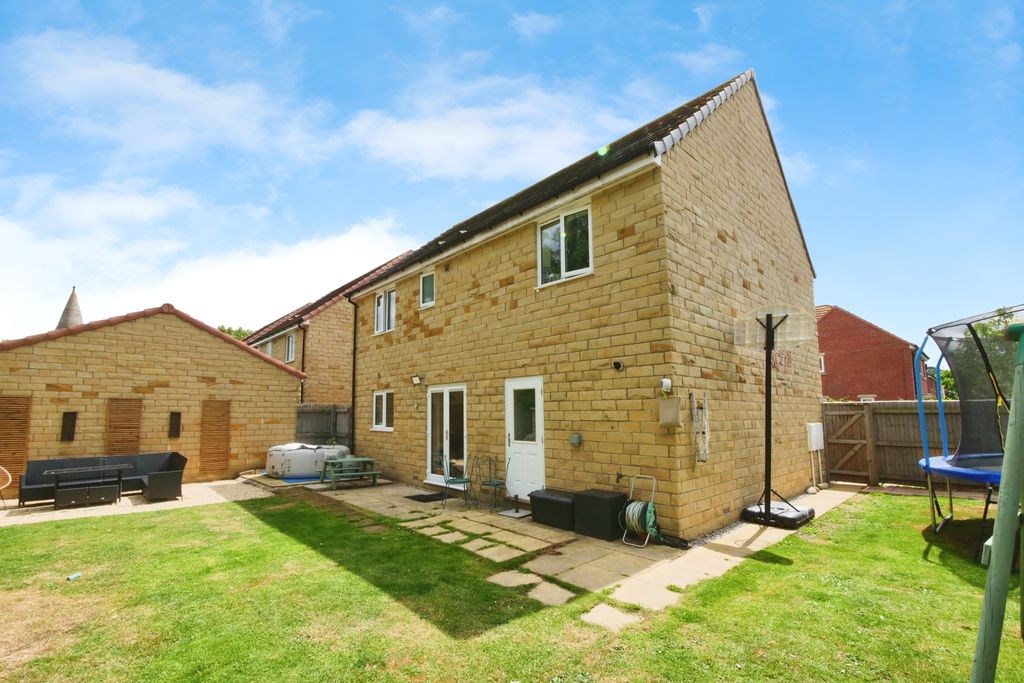 Property photo 1 of 20 Pnmb1126