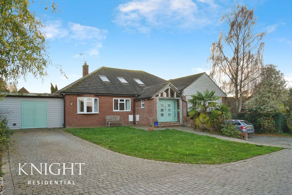 Property photo 1 of 40