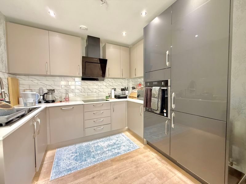 Property photo 3 of 14 Photo 14