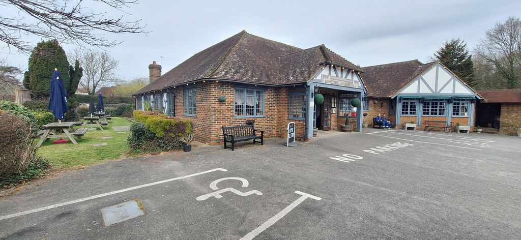 Property photo 1 of 5