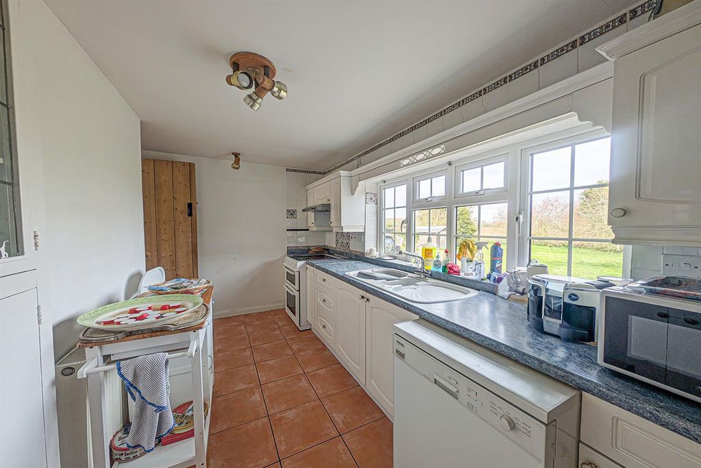 Property photo 3 of 18 K2.Jpg