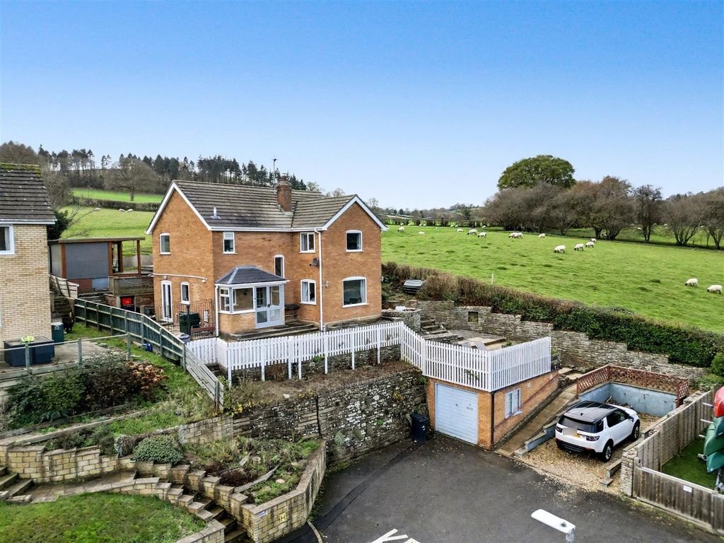 Property photo 1 of 12 Dji_Fly_20251128_010942_623_1764249207772_Photo.Jp