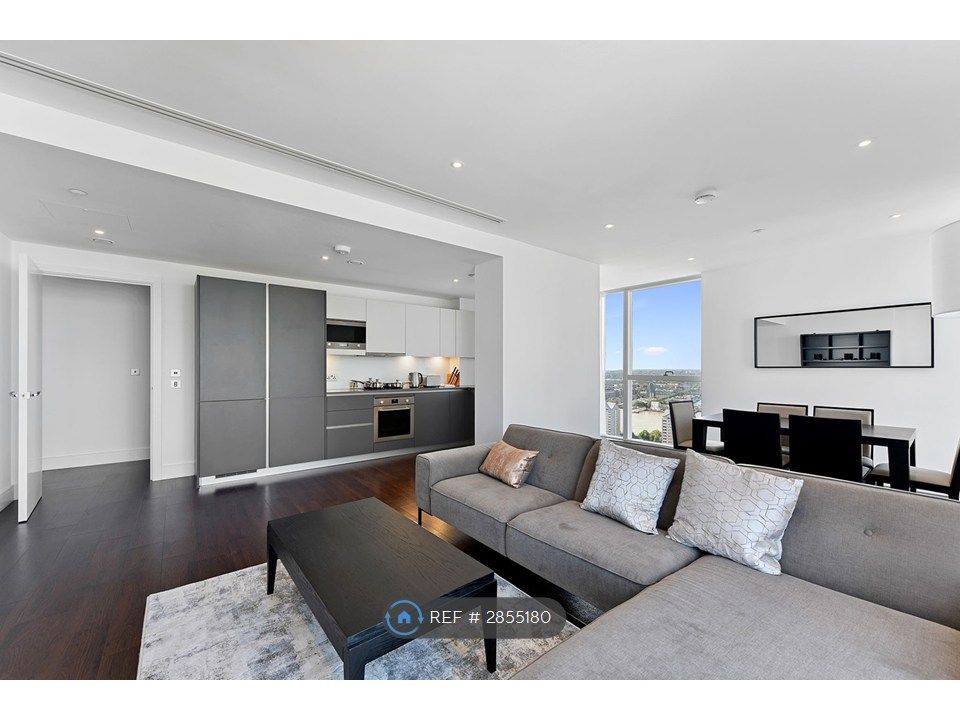 Property photo 1 of 10 Living Room