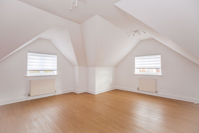 Property photo 2 of 11 Photo 1