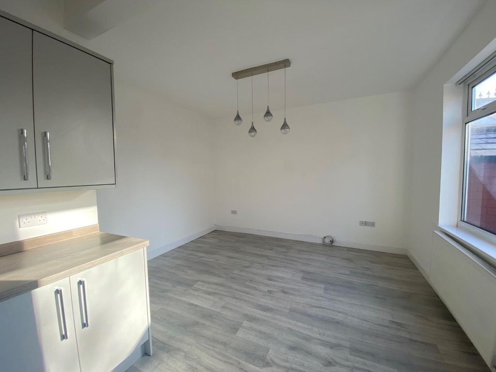Property photo 3 of 13 4.Jpg