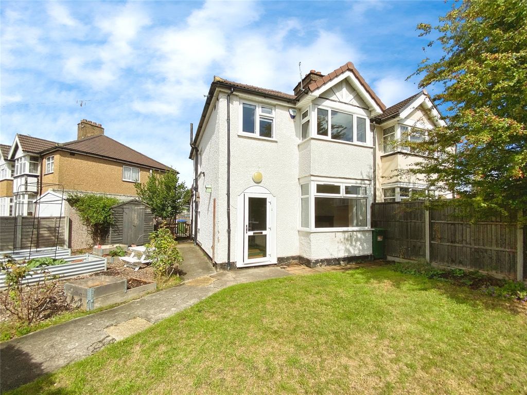 Property photo 1 of 18 Picture No. 16