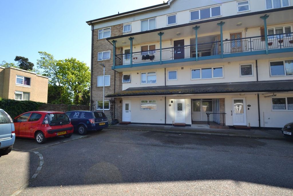 Property photo 1 of 1