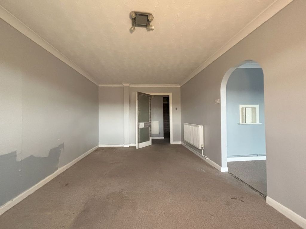 Property photo 2 of 9 Image 2