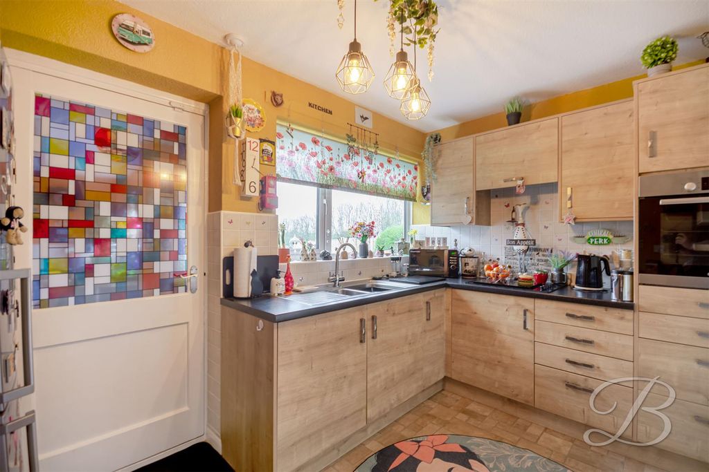 Property photo 3 of 26 Ccltd-13.Jpg