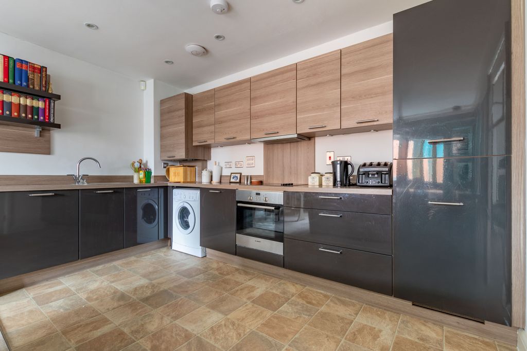 Property photo 3 of 7 Picture No. 04