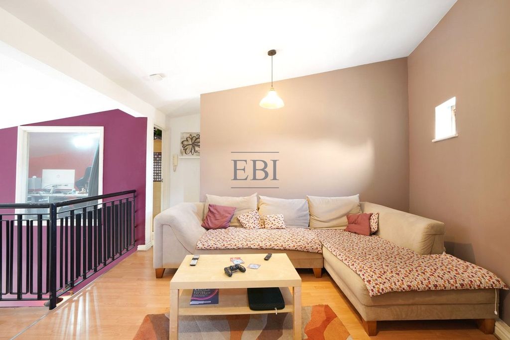 Property photo 1 of 10 Picture No. 05