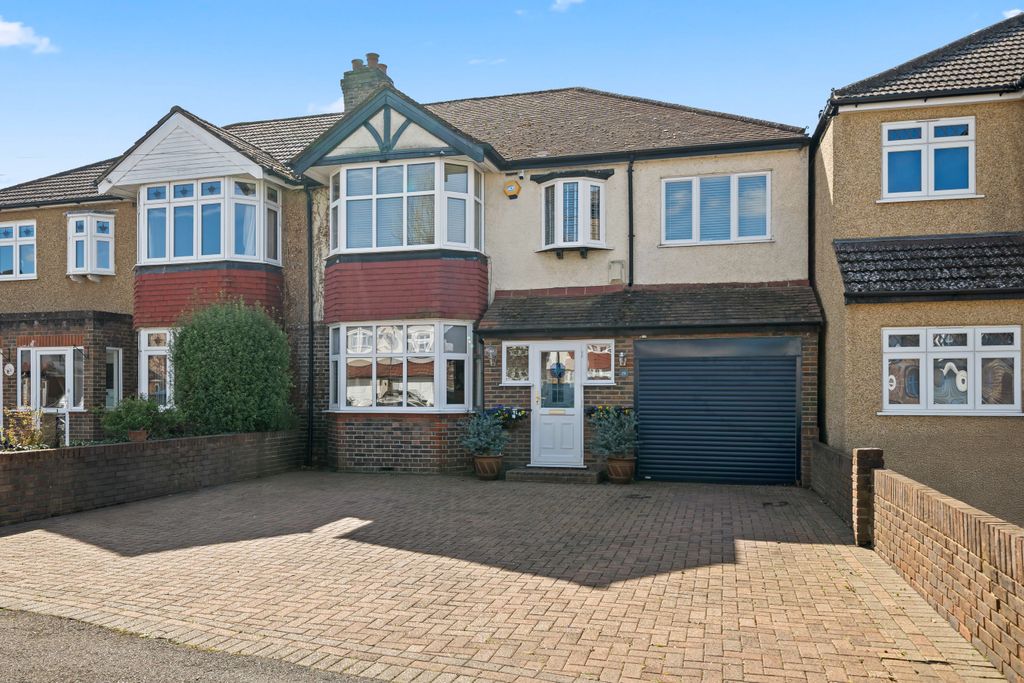 Property photo 1 of 21