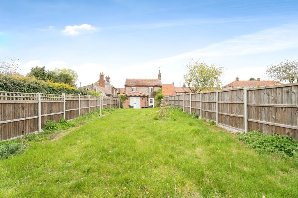 Property photo 3 of 16