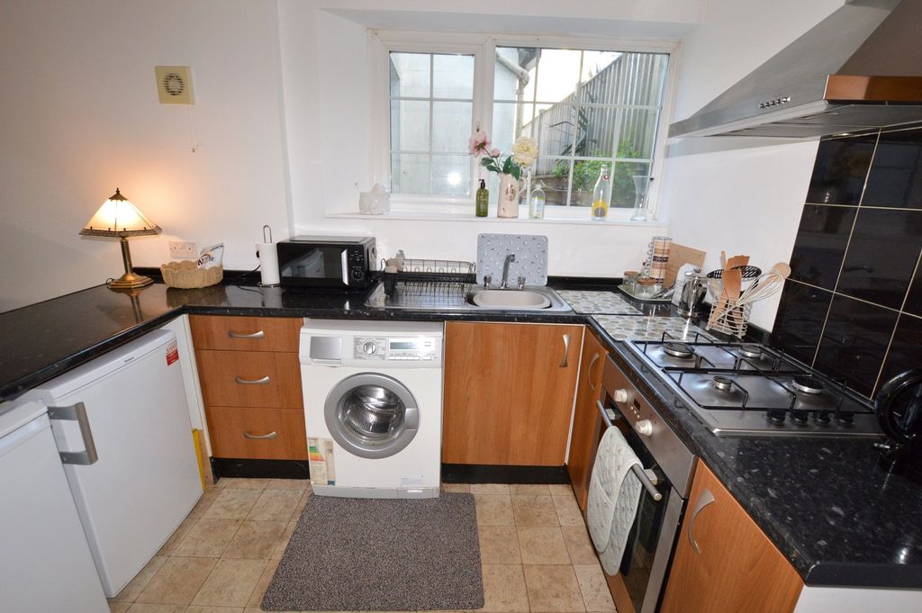 Property photo 3 of 10 Picture No. 03