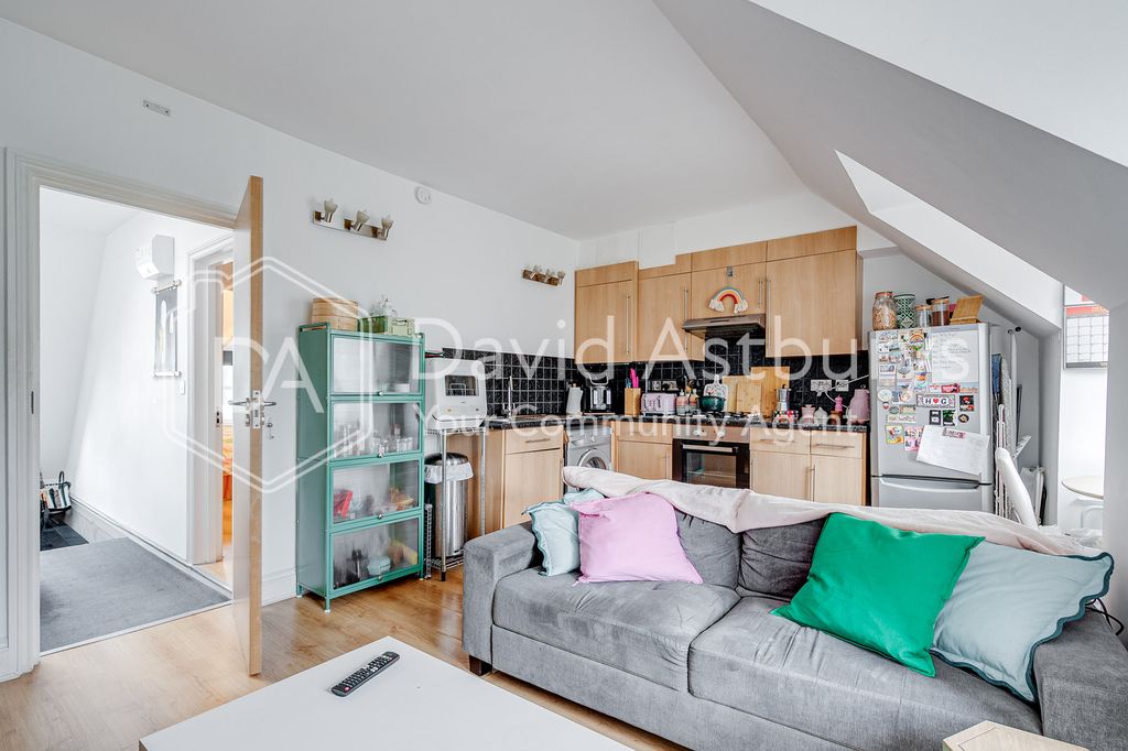 Property photo 2 of 9 Dsc09386Hdr