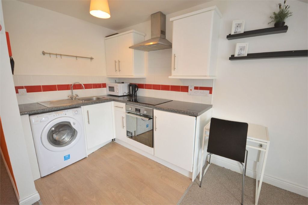 Property photo 2 of 5