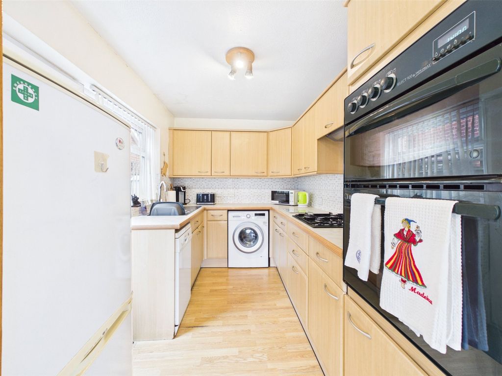Property photo 2 of 17 Picture No. 09