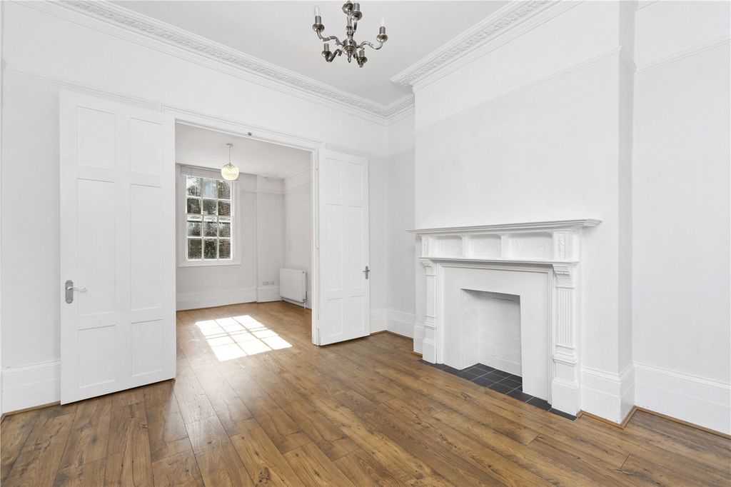 Property photo 1 of 7 Picture No. 08