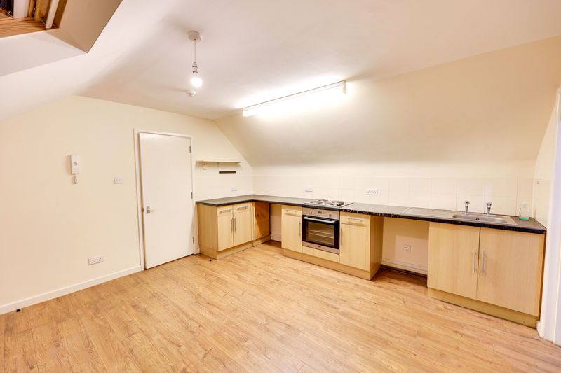 Property photo 2 of 7 Photo 7