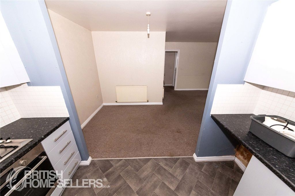 Property photo 3 of 20 Picture No. 17