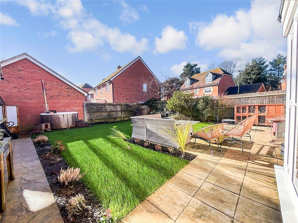 Property photo 3 of 4 Garden