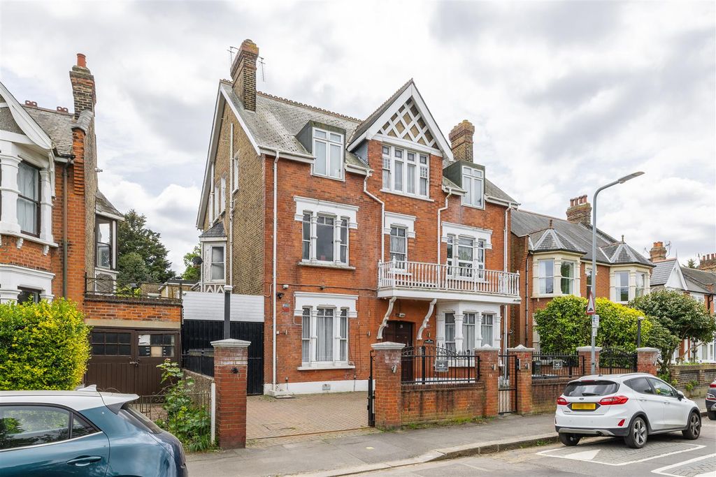 Property photo 1 of 25 Bf1A8460.Jpg