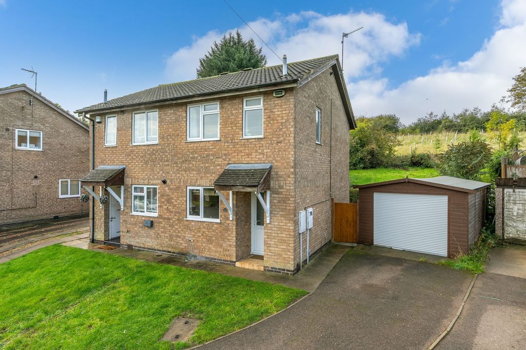 Property photo 1 of 15