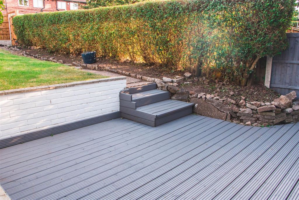 Property photo 2 of 13 Outdoors 2.Jpg