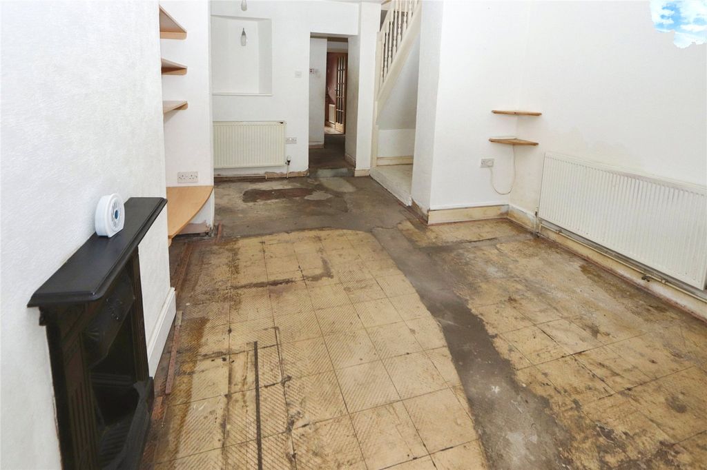 Property photo 2 of 13 Picture No. 05