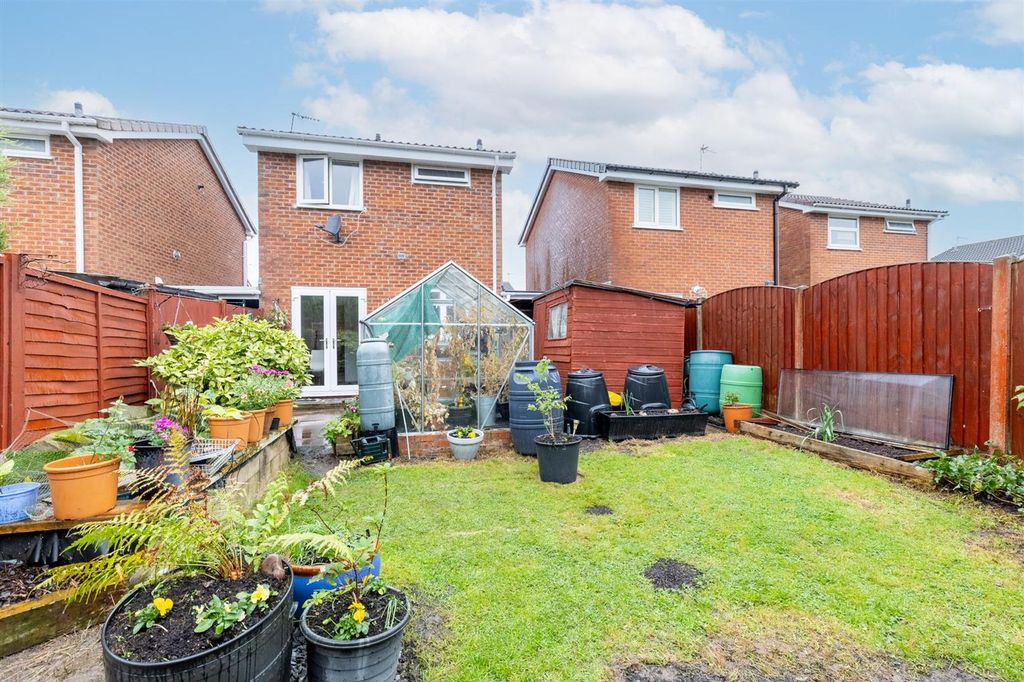 Property photo 2 of 13 34Sheringhamdrive-15.Jpg